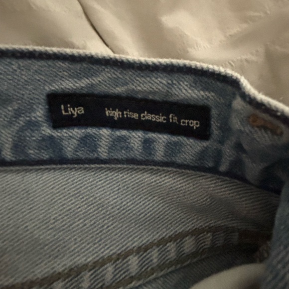 Citizen of Humanity Liya High Rise Classic Fit Crop Embroidered Jeans - Picture 6 of 7